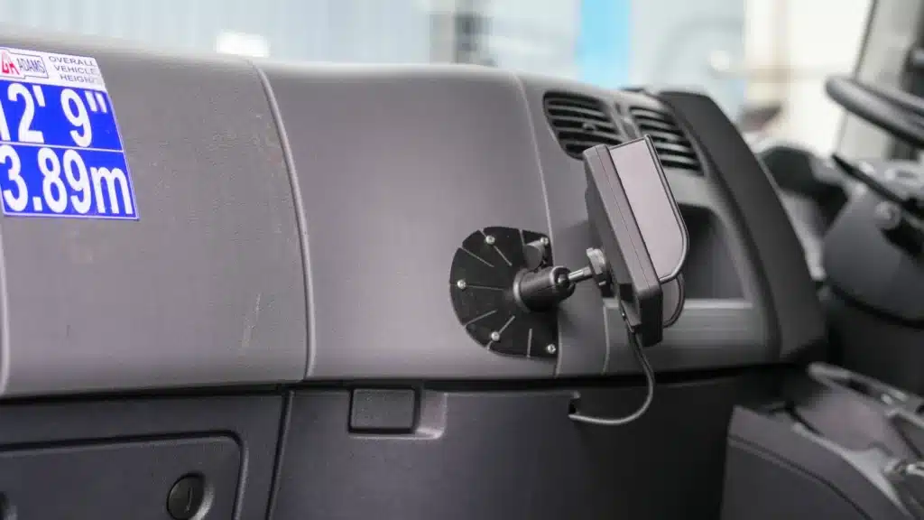 hgv camera monitor system