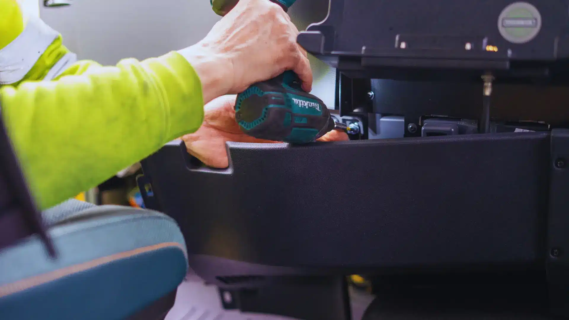 removing telematics from vehicle